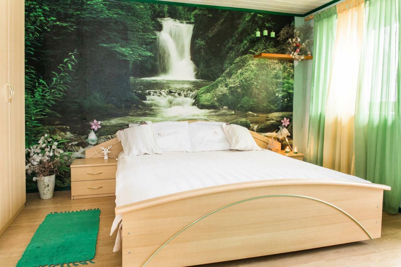 Pocitniska Hisa Pologar Guest House Tolmin Ruang foto