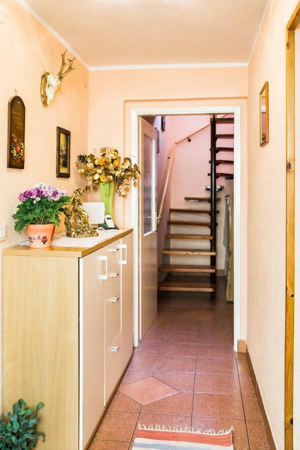 Pocitniska Hisa Pologar Guest House Tolmin Bagian luar foto